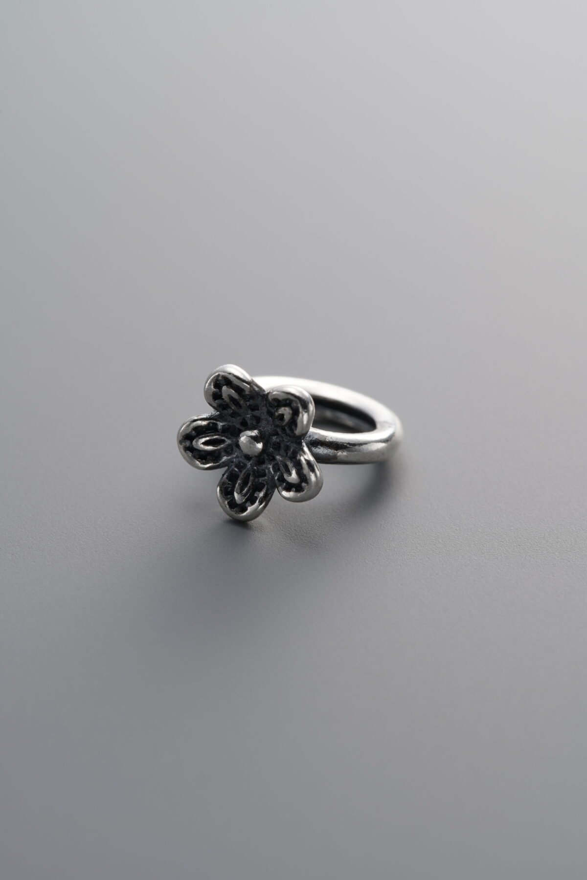 Small Flower Spacer Bead Circle
