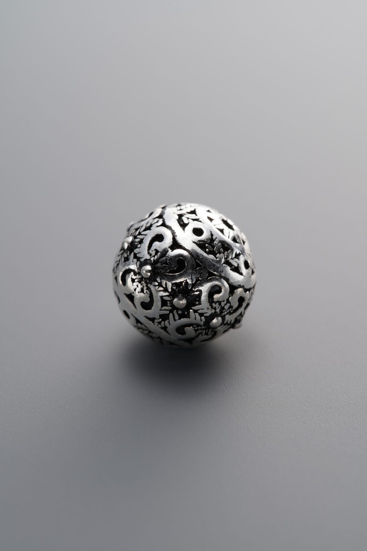 Hollowed-out Spacer Bead