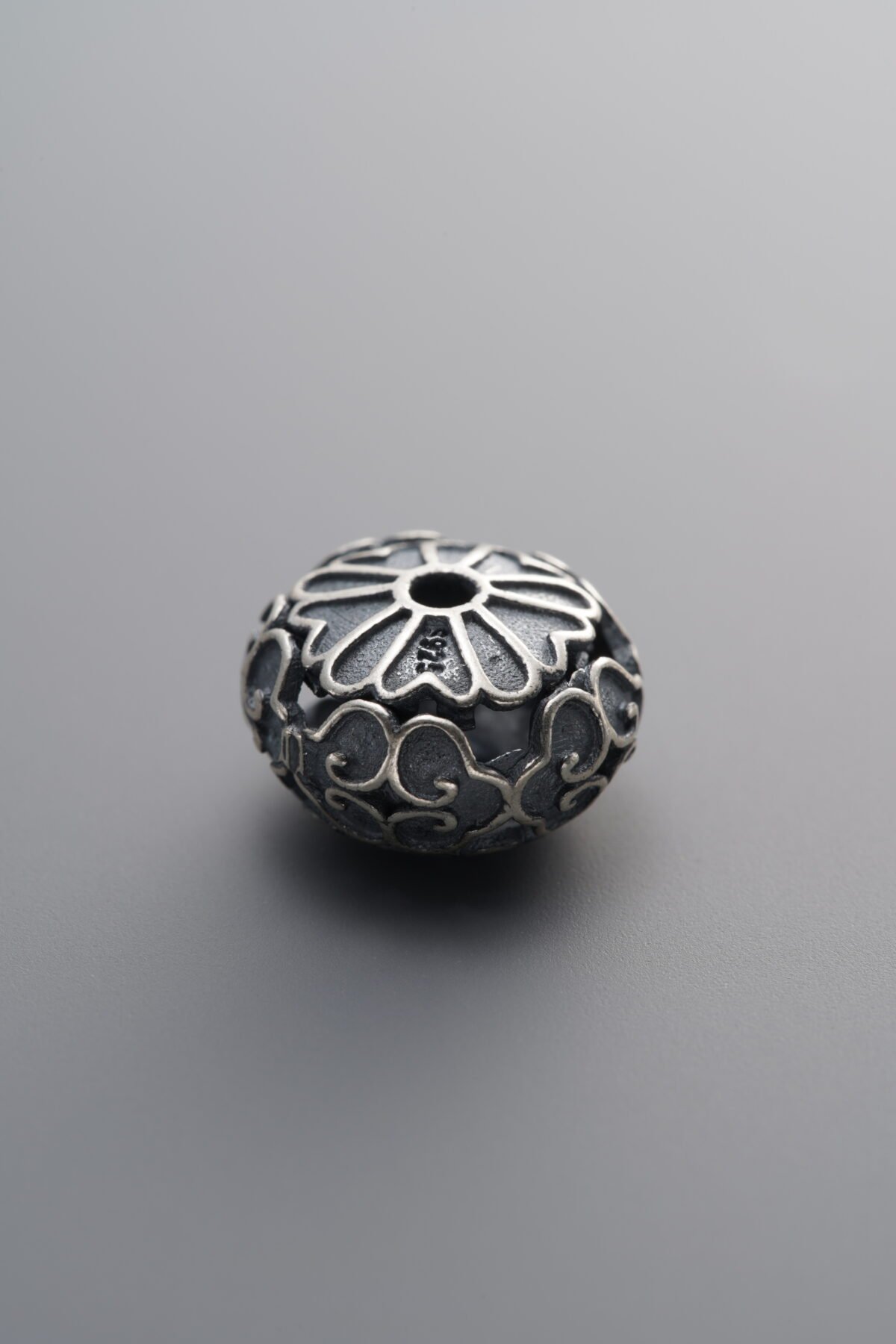 925 Sterling Silver-Antiqued-Auspicious Cloud Coin Bead-12mm - Image 4