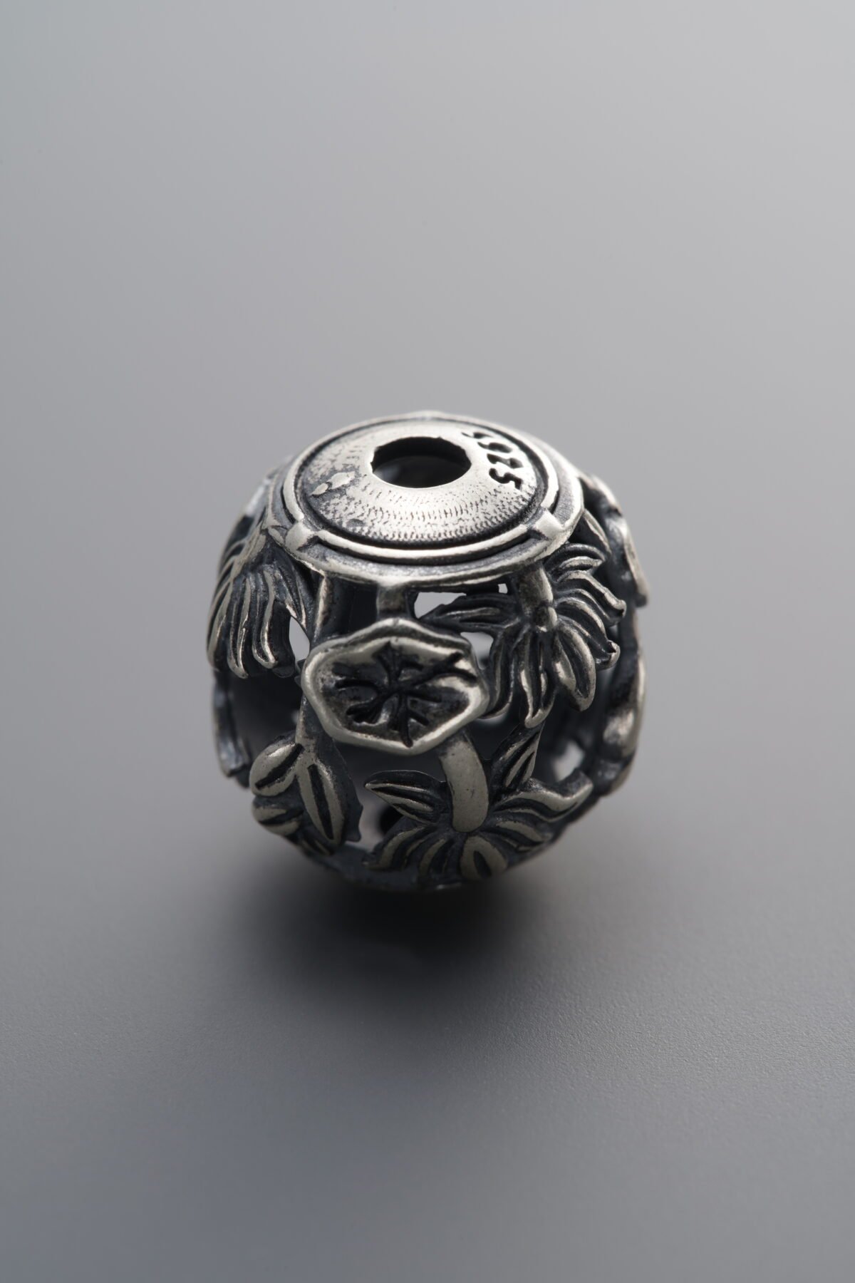 925 Sterling Silver-Antiqued-Openwork Lotus Leaf Spacer Bead-13mm - Image 2