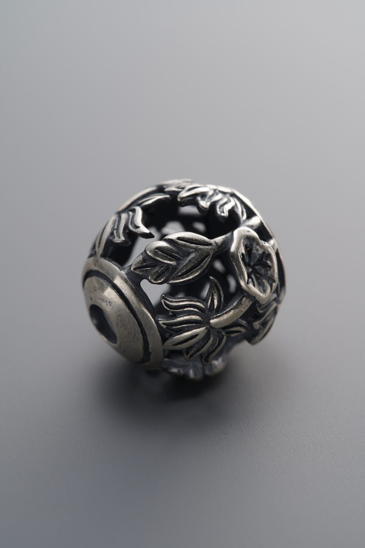 925 Sterling Silver-Antiqued-Openwork Lotus Leaf Spacer Bead-13mm - Image 3