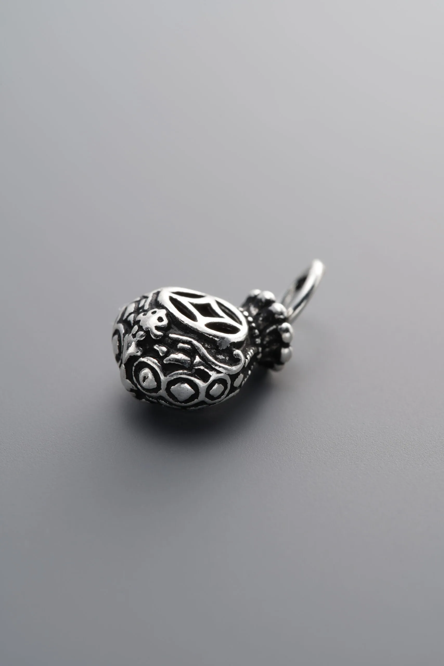 925 Sterling Silver-Antiqued-Lucky Bag Pendant-12mm - Image 3