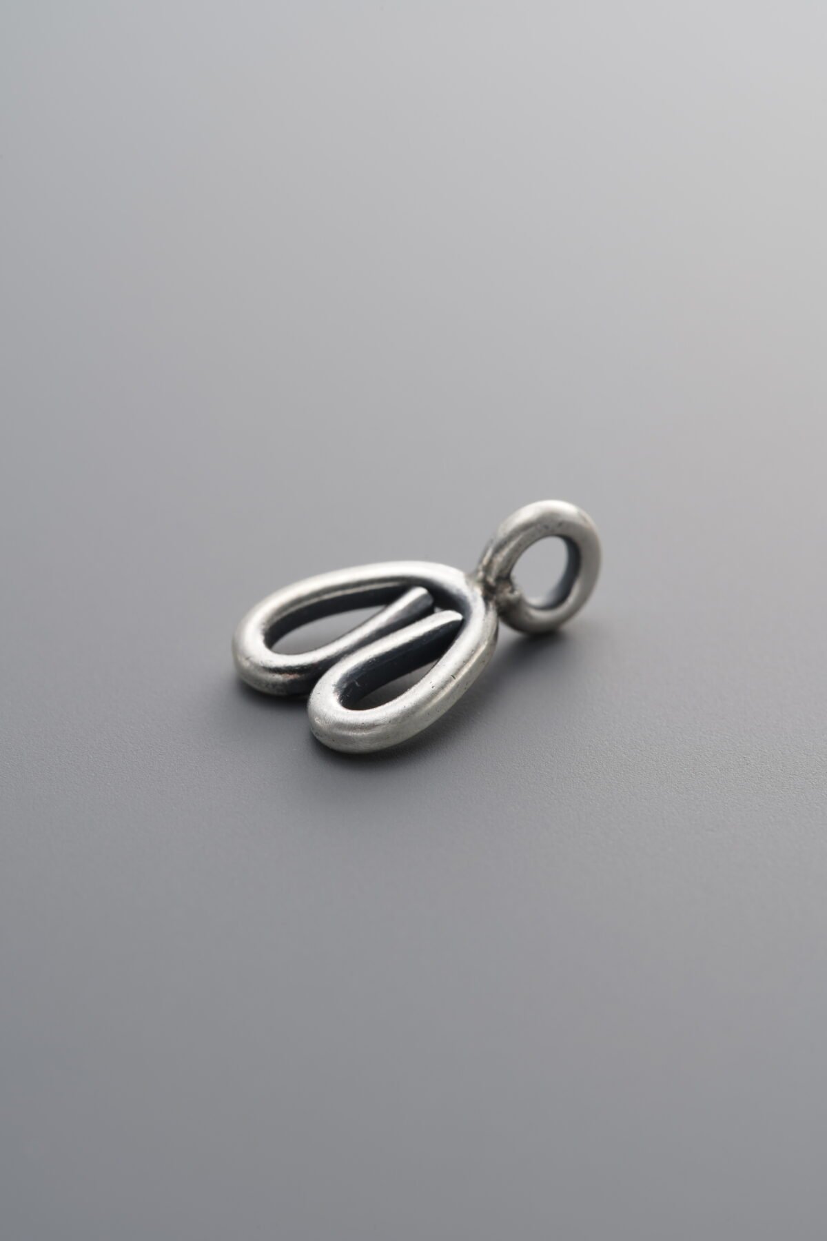 925 Sterling Silver-Antiqued-Line Heart Pendant-11mm - Image 2