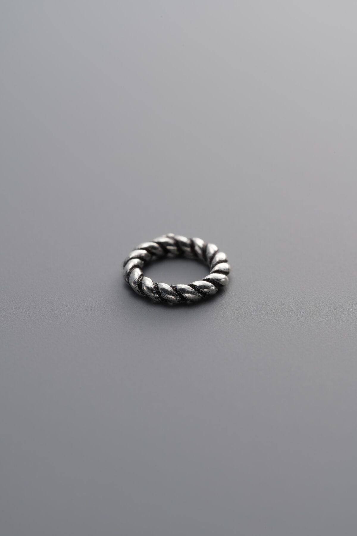 925 Sterling Silver-Antiqued-Twisted Closed Jump Ring-7mm - Image 3