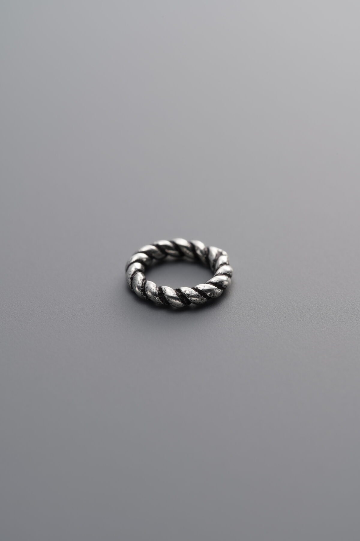 925 Sterling Silver-Antiqued-Twisted Closed Jump Ring-7mm - Image 4