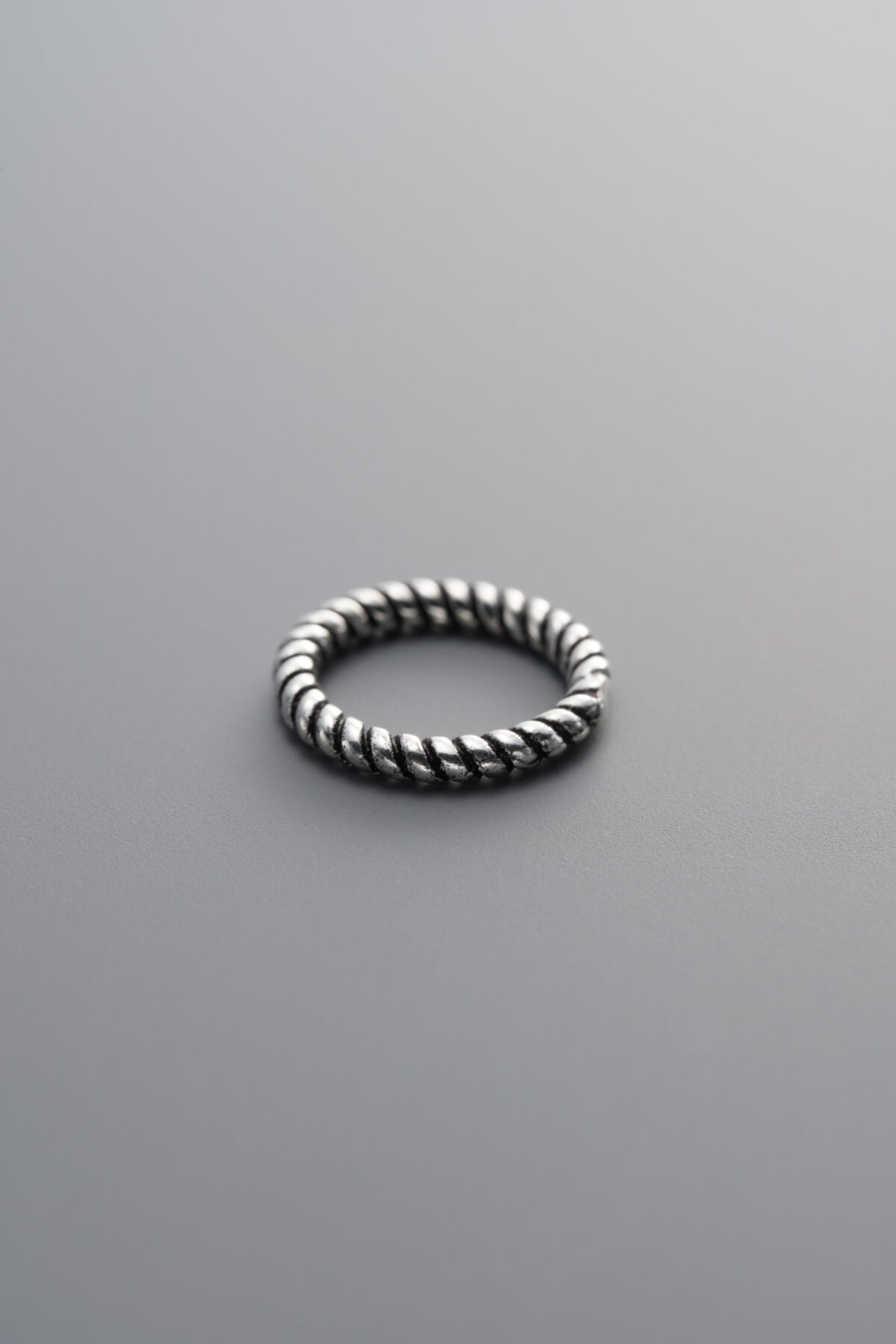 925 Sterling Silver-Antiqued-Twisted Closed Jump Ring-10mm - Image 3