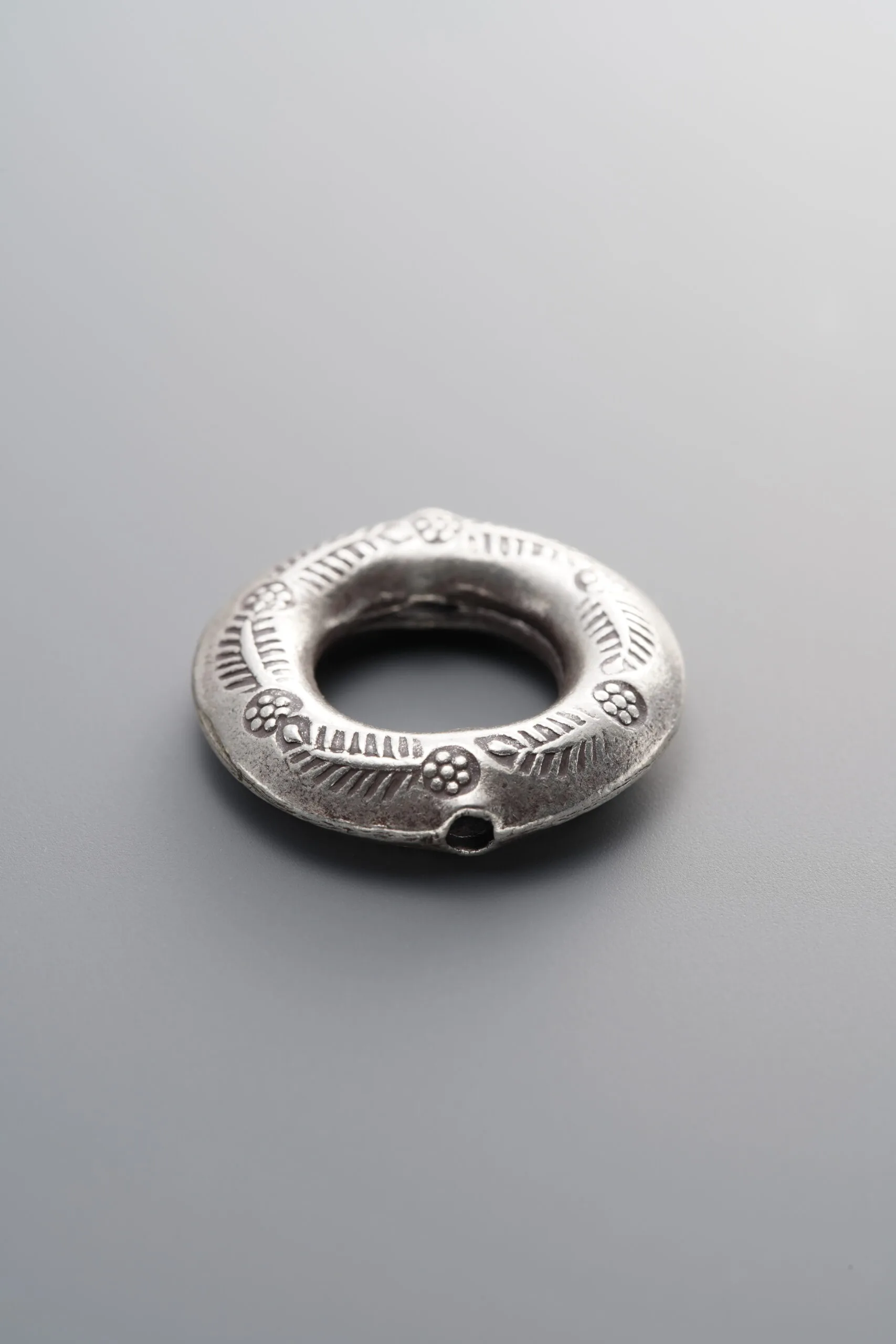 925 Sterling Silver-Antiqued-Leaf Slider Bail-19mm - Image 2
