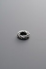 Twisted Sliding Ring