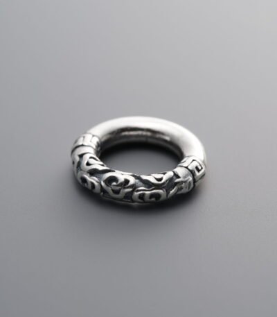Auspicious Cloud Fret Pattern Sliding Ring