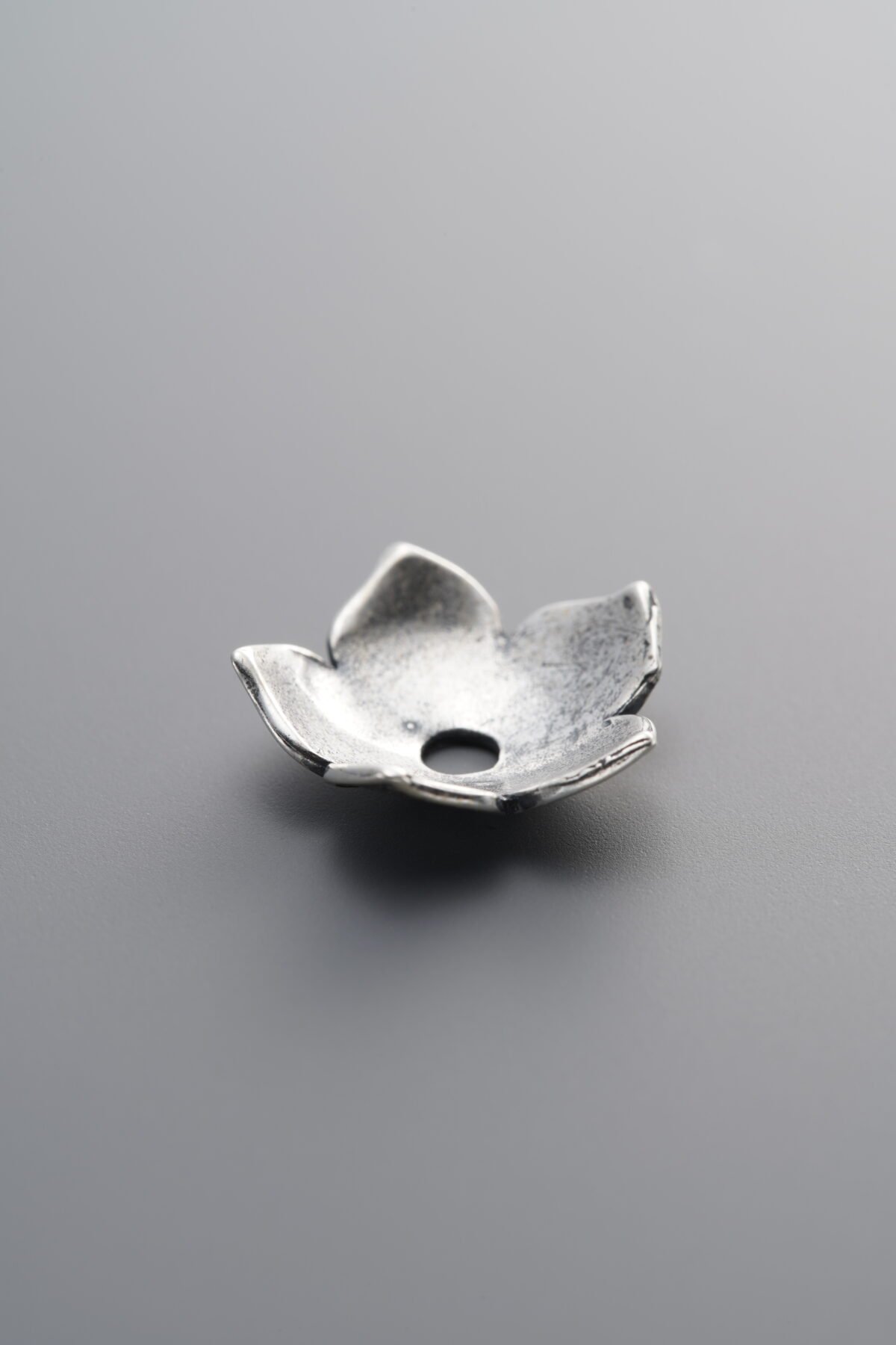 925 Sterling Silver-Antiqued-Flower Bead Cap-13mm - Image 2