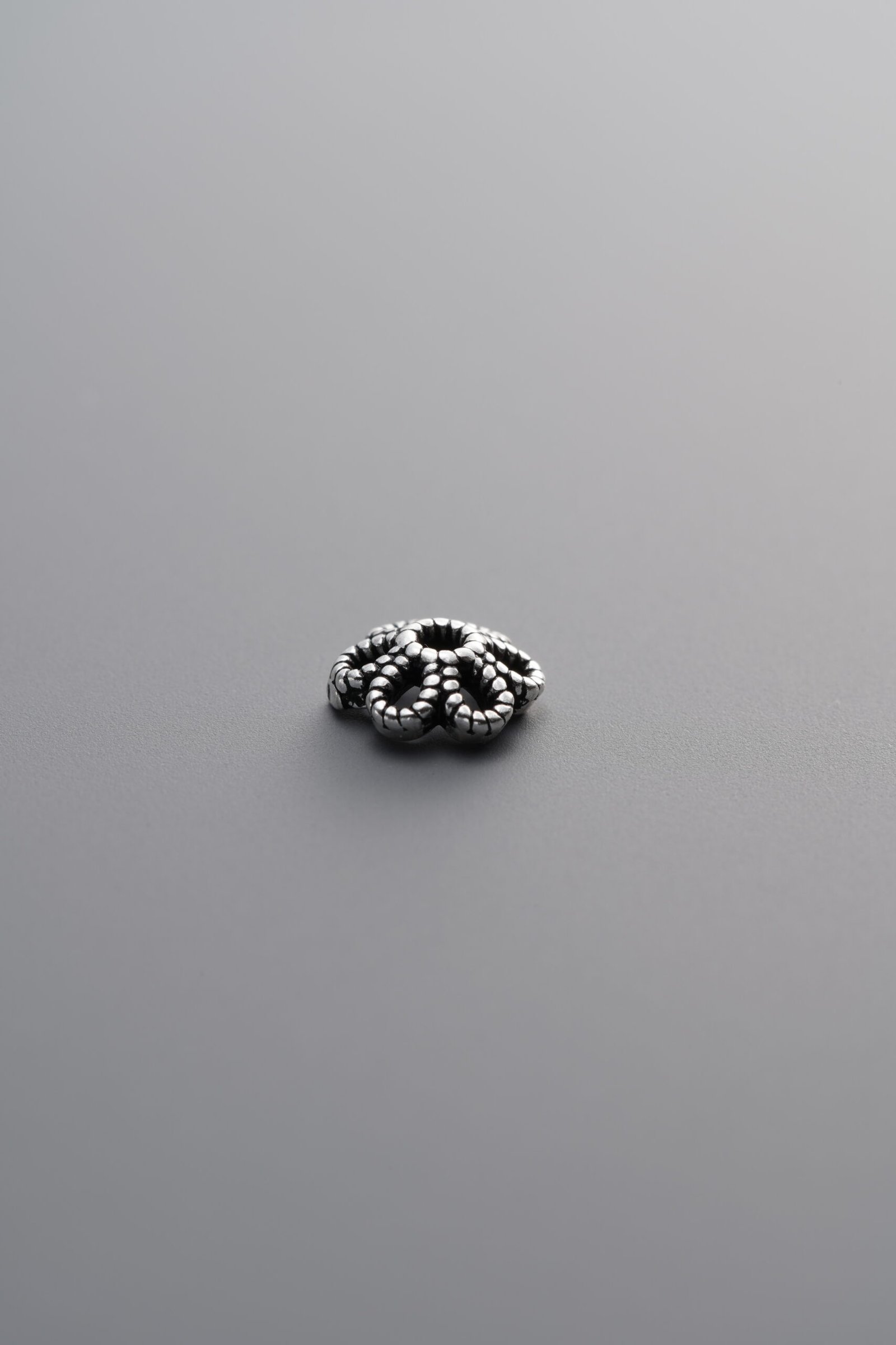 E8-57 (2) 925 Sterling Silver-Antiqued-Flower Bead Cap-6mm - Image 1