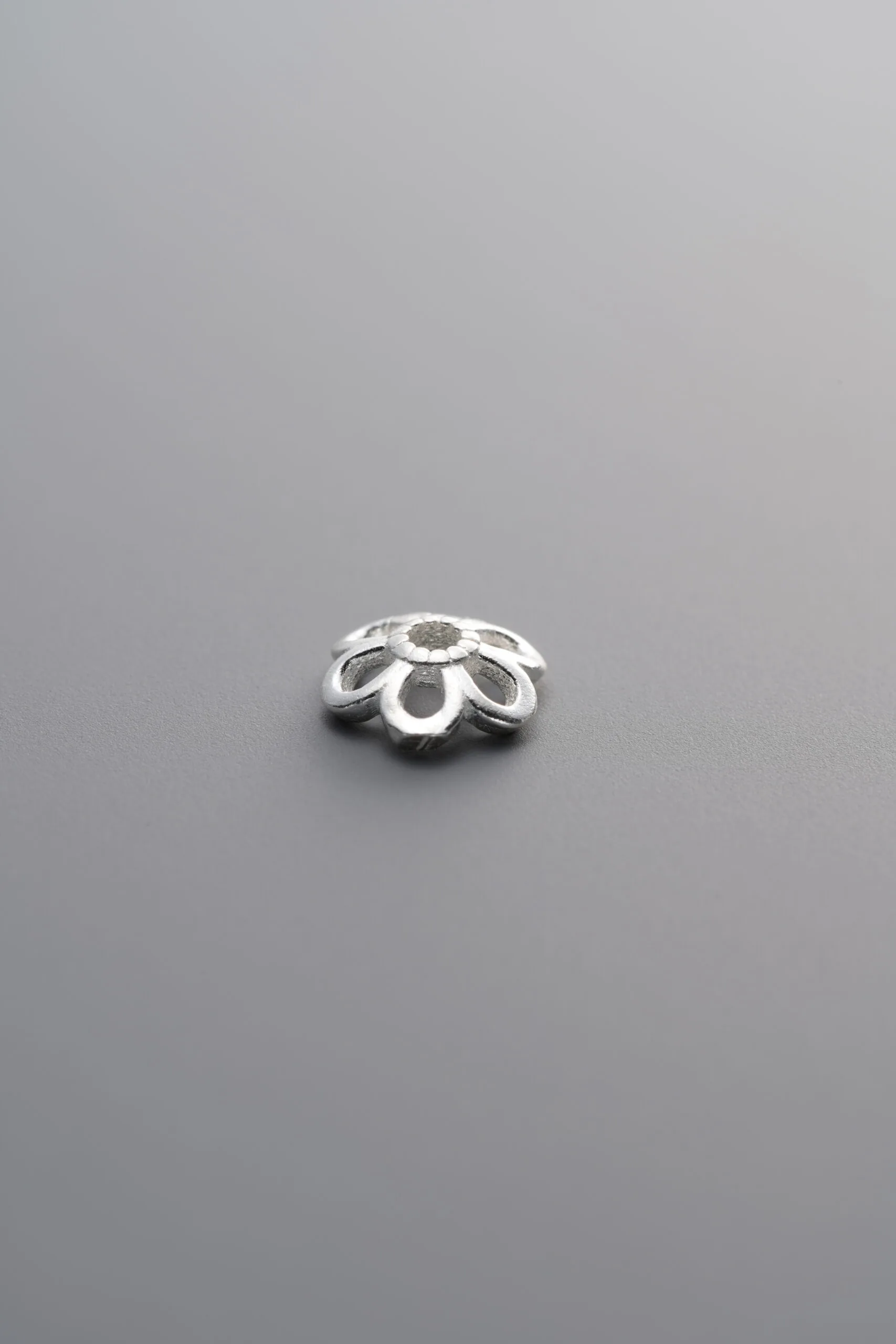 925 Sterling Silver-Bright-Flower Bead Cap-6mm - Image 1