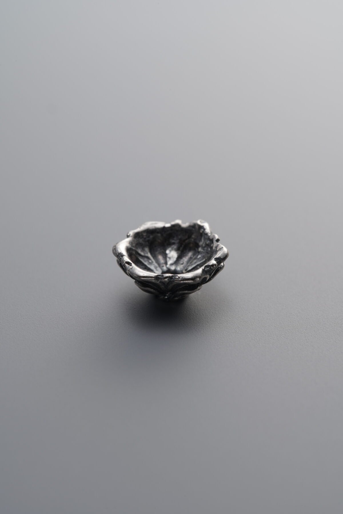 925 Sterling Silver-Antiqued-Flower Bead Cap-9mm - Image 3