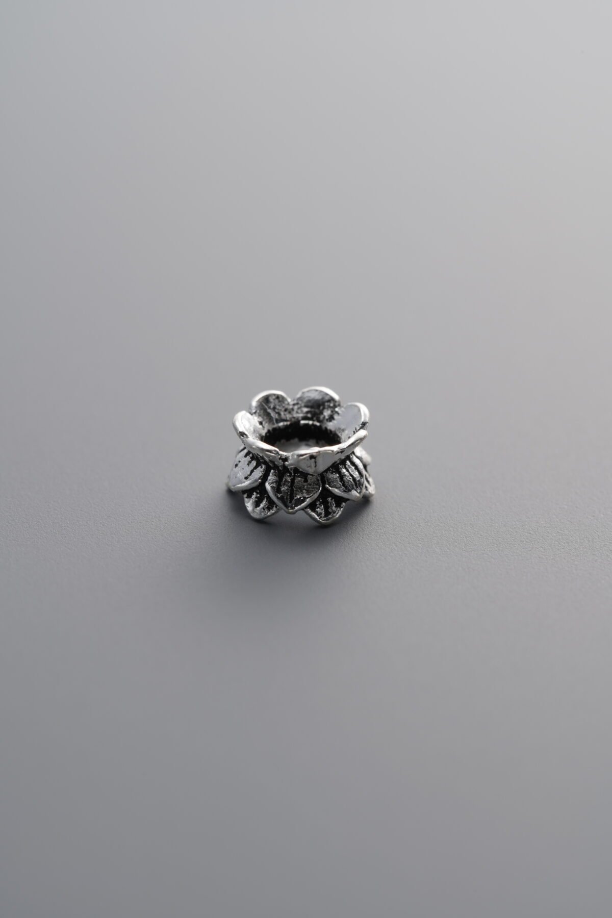 925 Sterling Silver-Antiqued-Flower Bead Cap-5mm - Image 3
