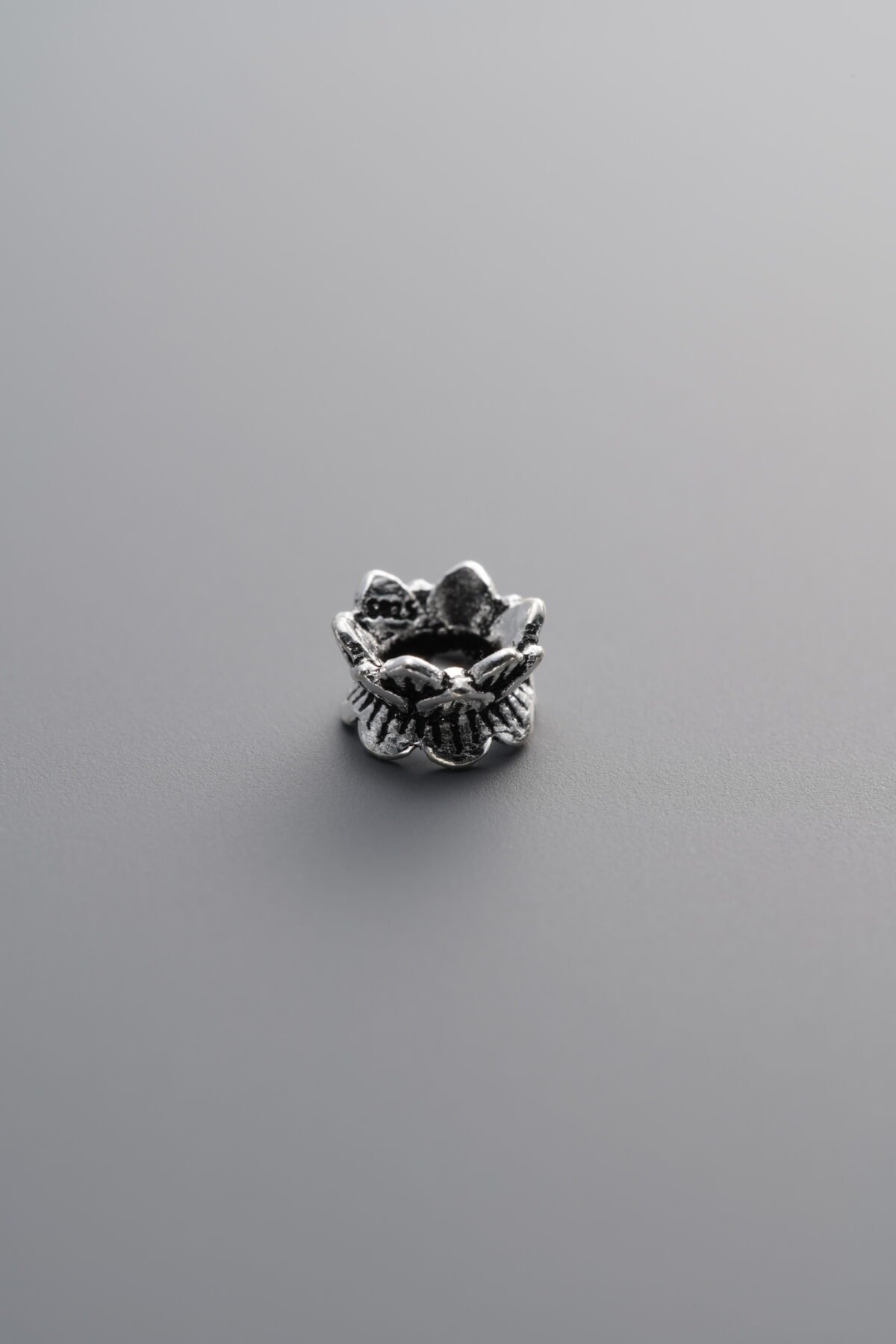 925 Sterling Silver-Antiqued-Flower Bead Cap-5mm - Image 1