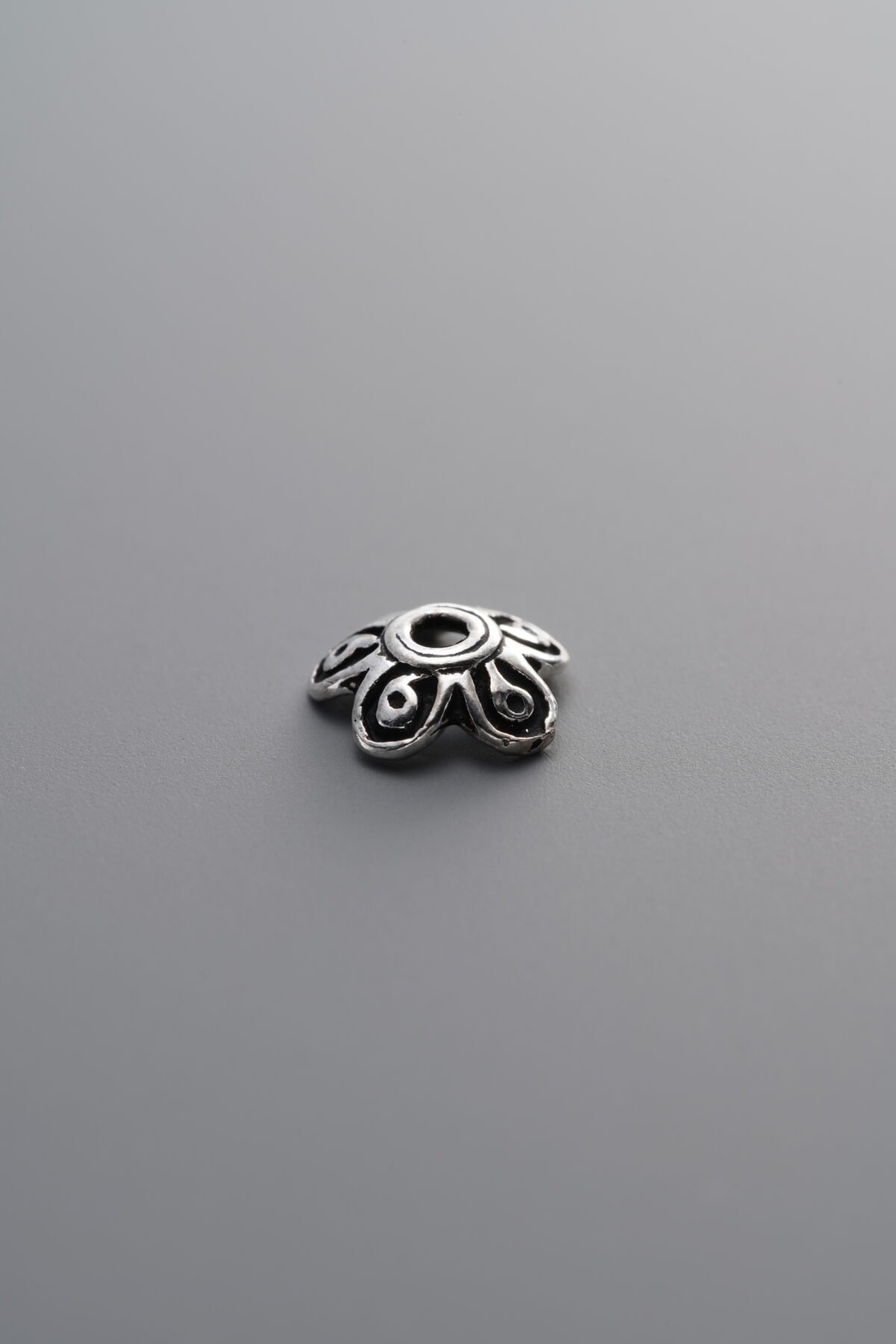 925 Sterling Silver-Antiqued-Flower Bead Cap-7mm - Image 4