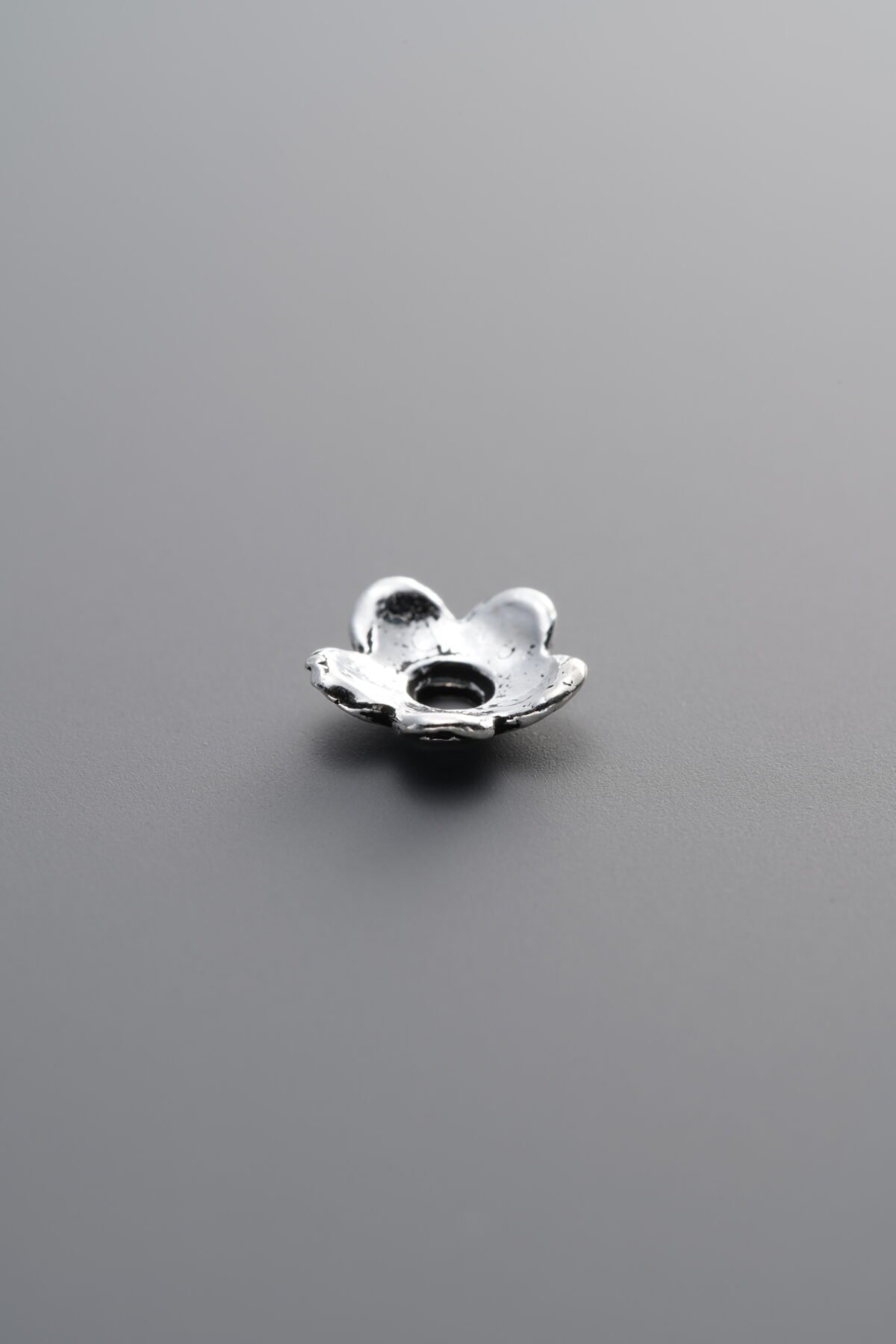 925 Sterling Silver-Antiqued-Flower Bead Cap-7mm - Image 3