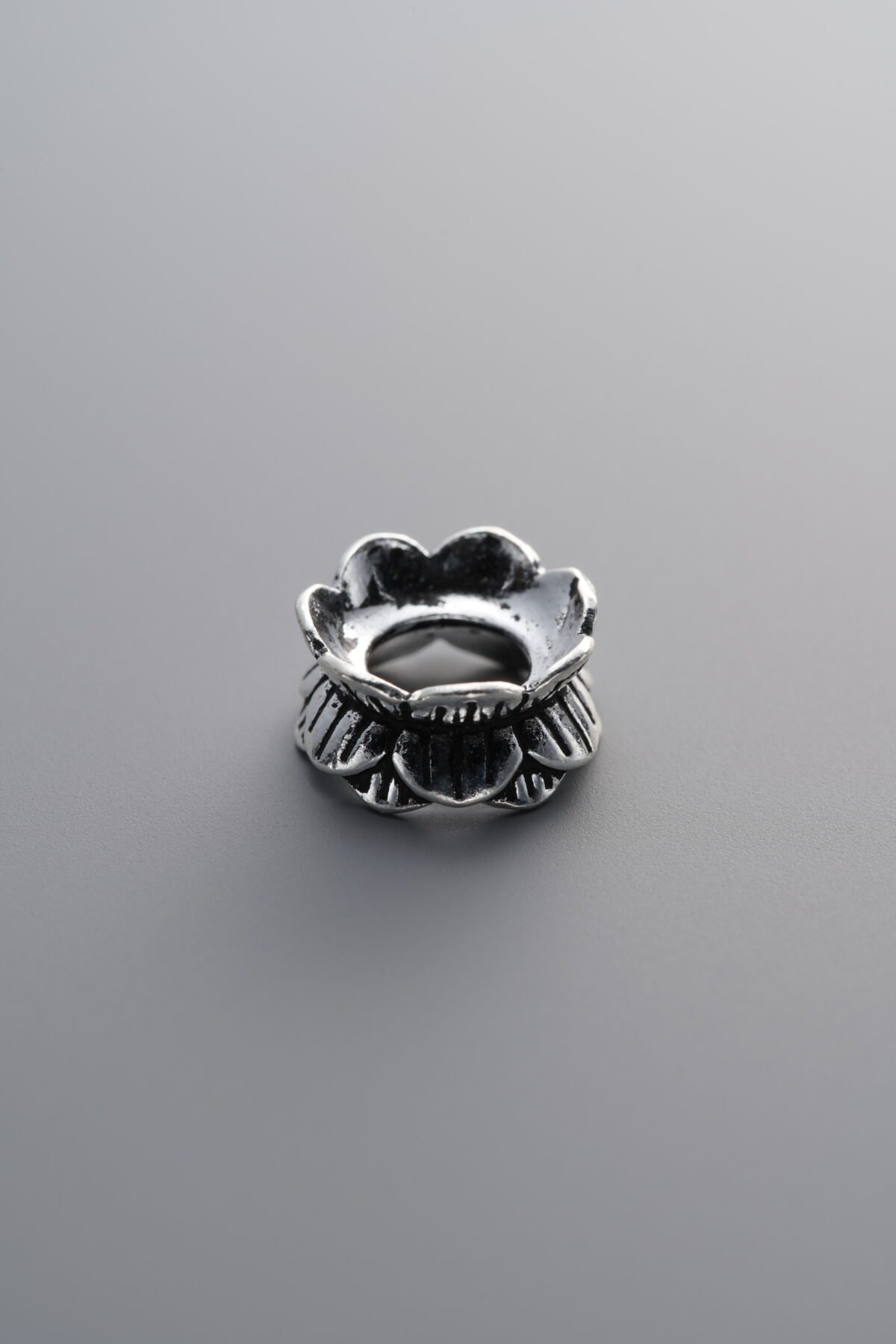 Lotus Double-ended Bead Cap
