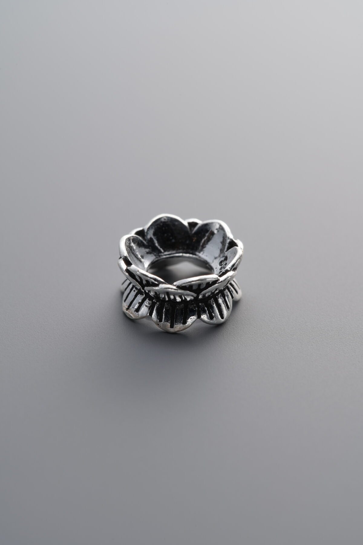 925 Sterling Silver-Antiqued-Lotus Double-Ended Bead Cap-9mm - Image 2