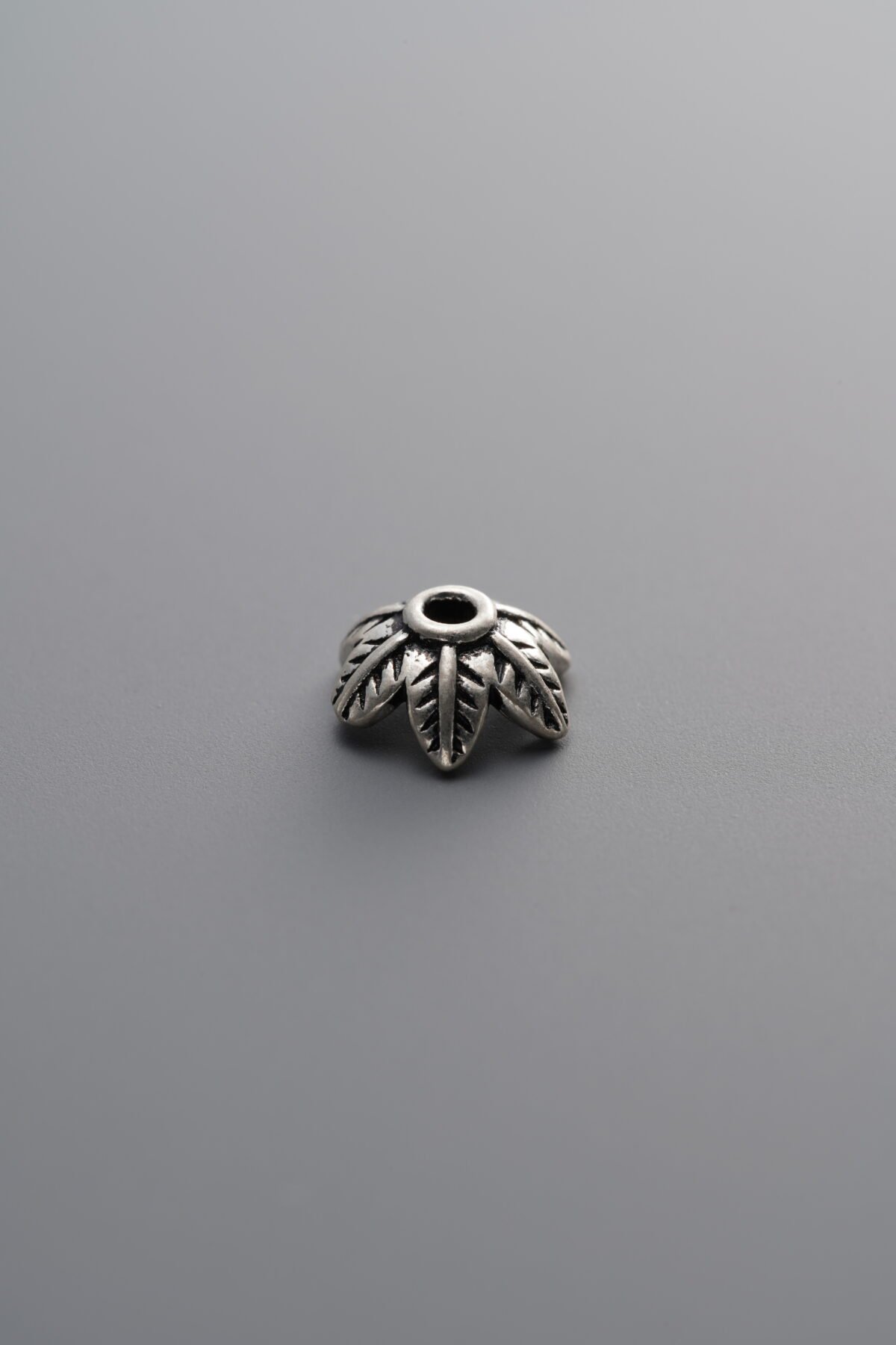 925 Sterling Silver-Antiqued-Flower Bead Cap-7mm - Image 4