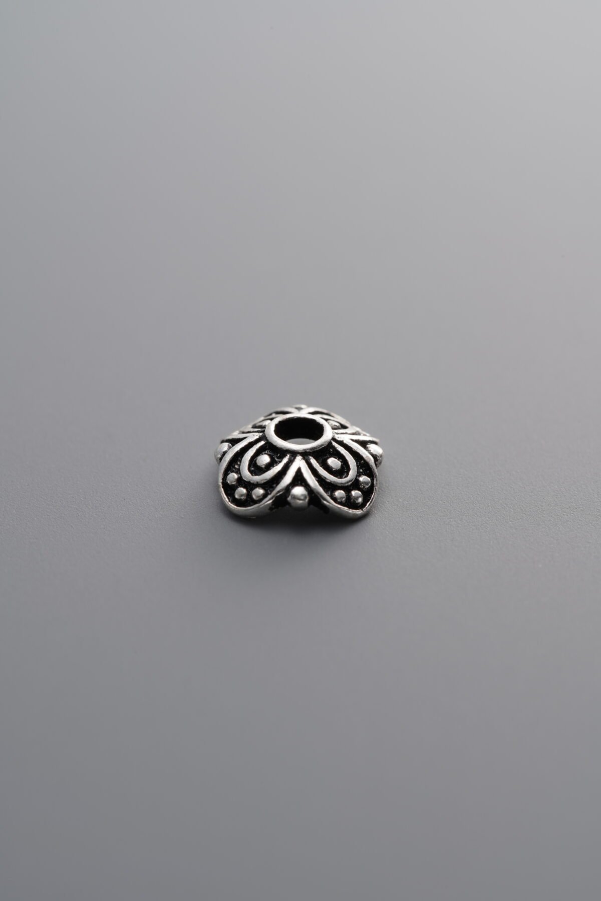 925 Sterling Silver-Antiqued-Flower Bead Cap-7mm - Image 3