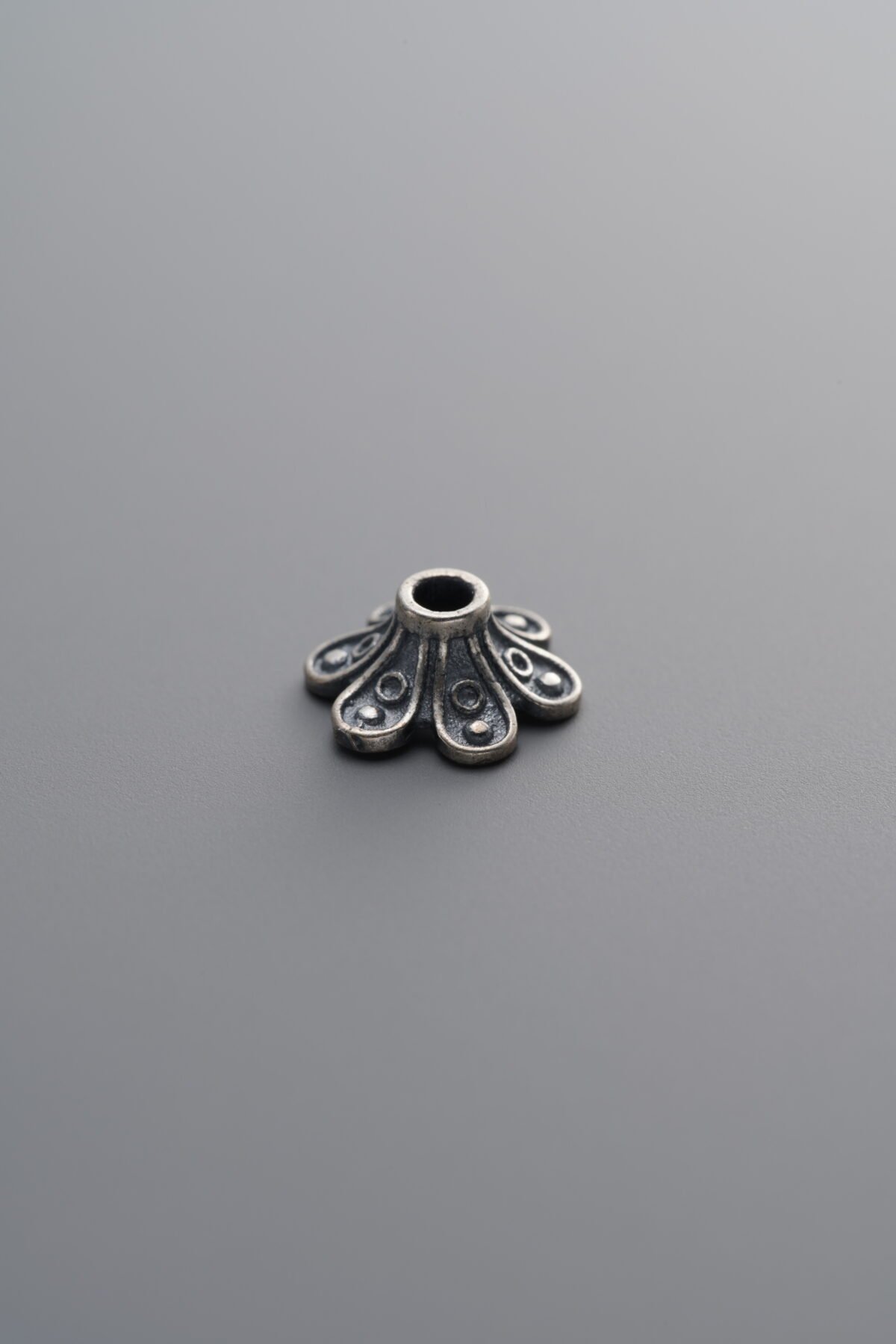 925 Sterling Silver-Antiqued-Flower Bead Cap-8mm - Image 3