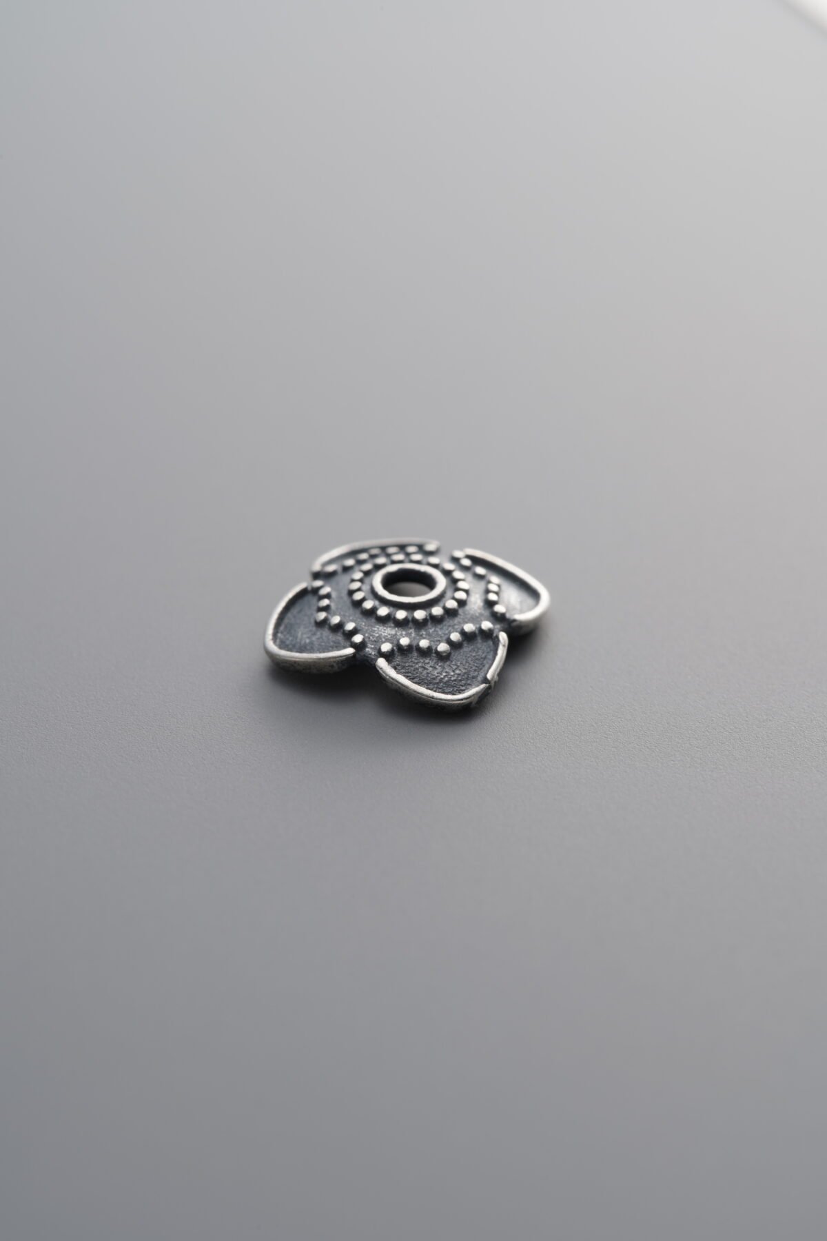 925 Sterling Silver-Antiqued-Flower Bead Cap-10mm - Image 4