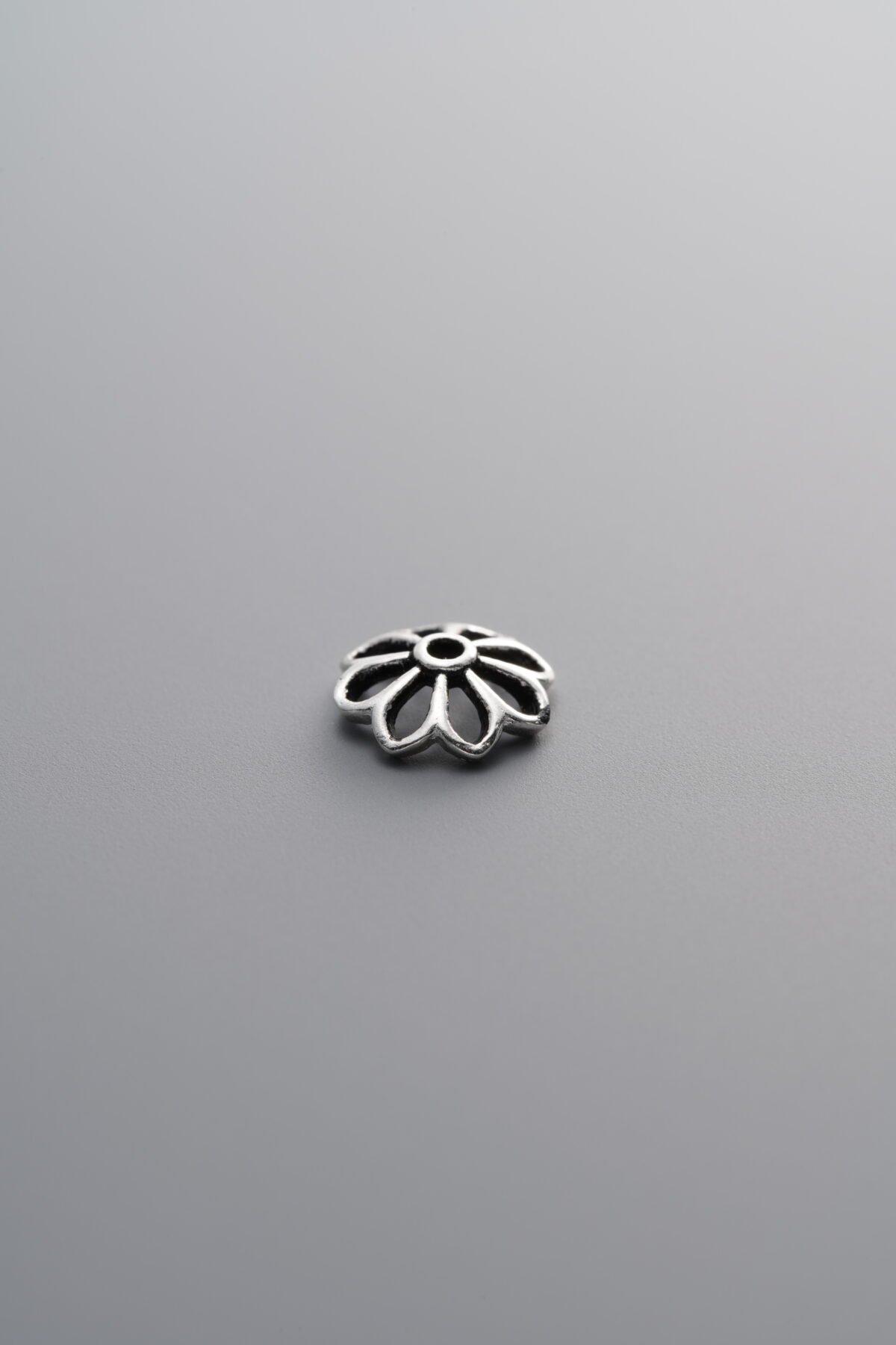 925 Sterling Silver-Antiqued-Flower Bead Cap-7mm - Image 1