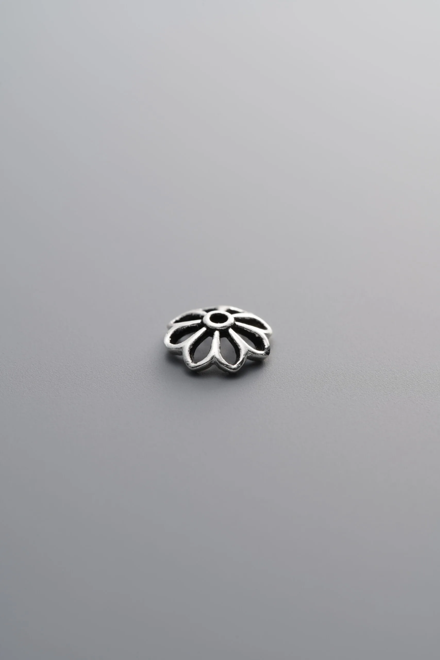 925 Sterling Silver-Antiqued-Flower Bead Cap-7mm - Image 1