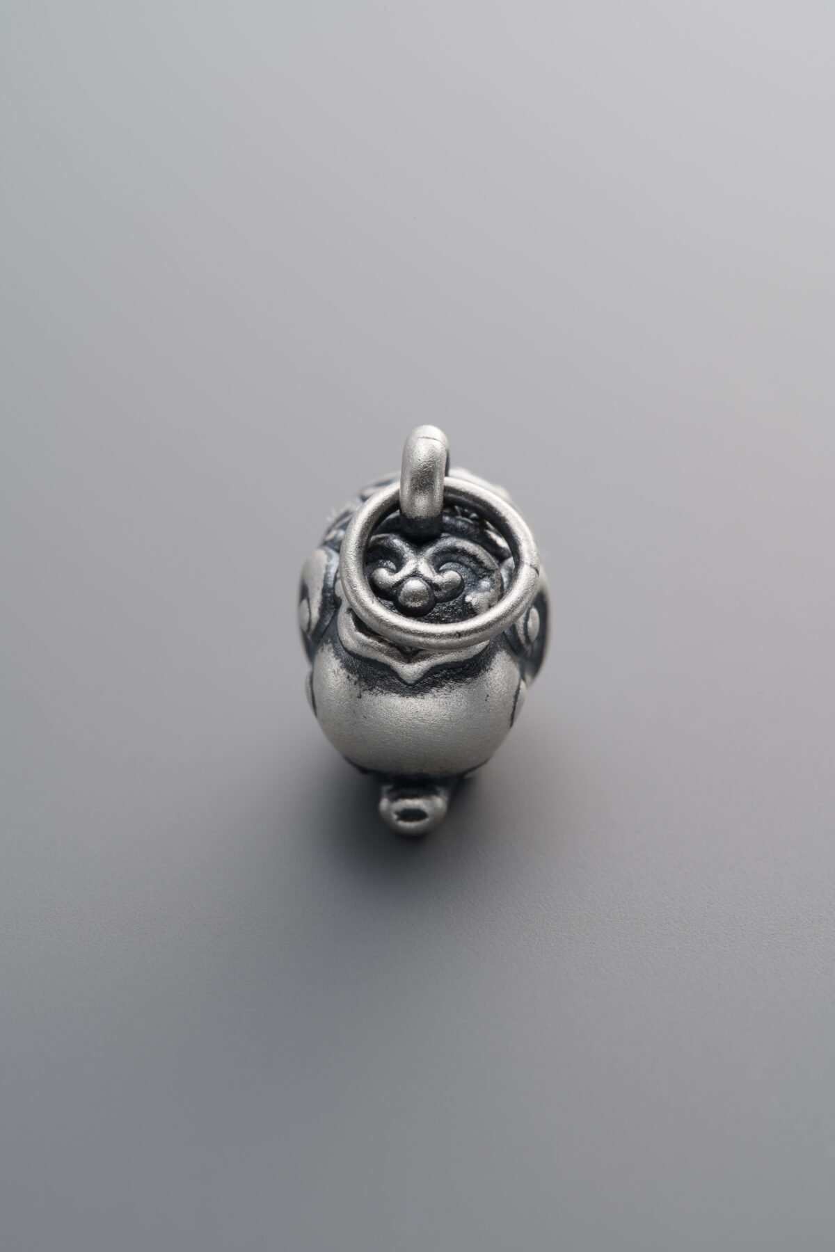 999 Fine Silver-Antiqued-Dimensional Elephant Pendant-16mm - Image 2