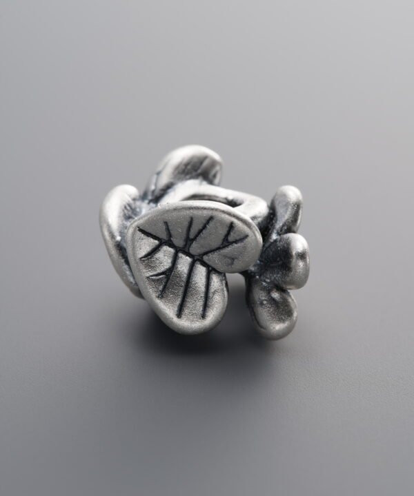 999 Fine Silver-Antiqued-Dimensional Flower Wreath Spacer Bead-14mm