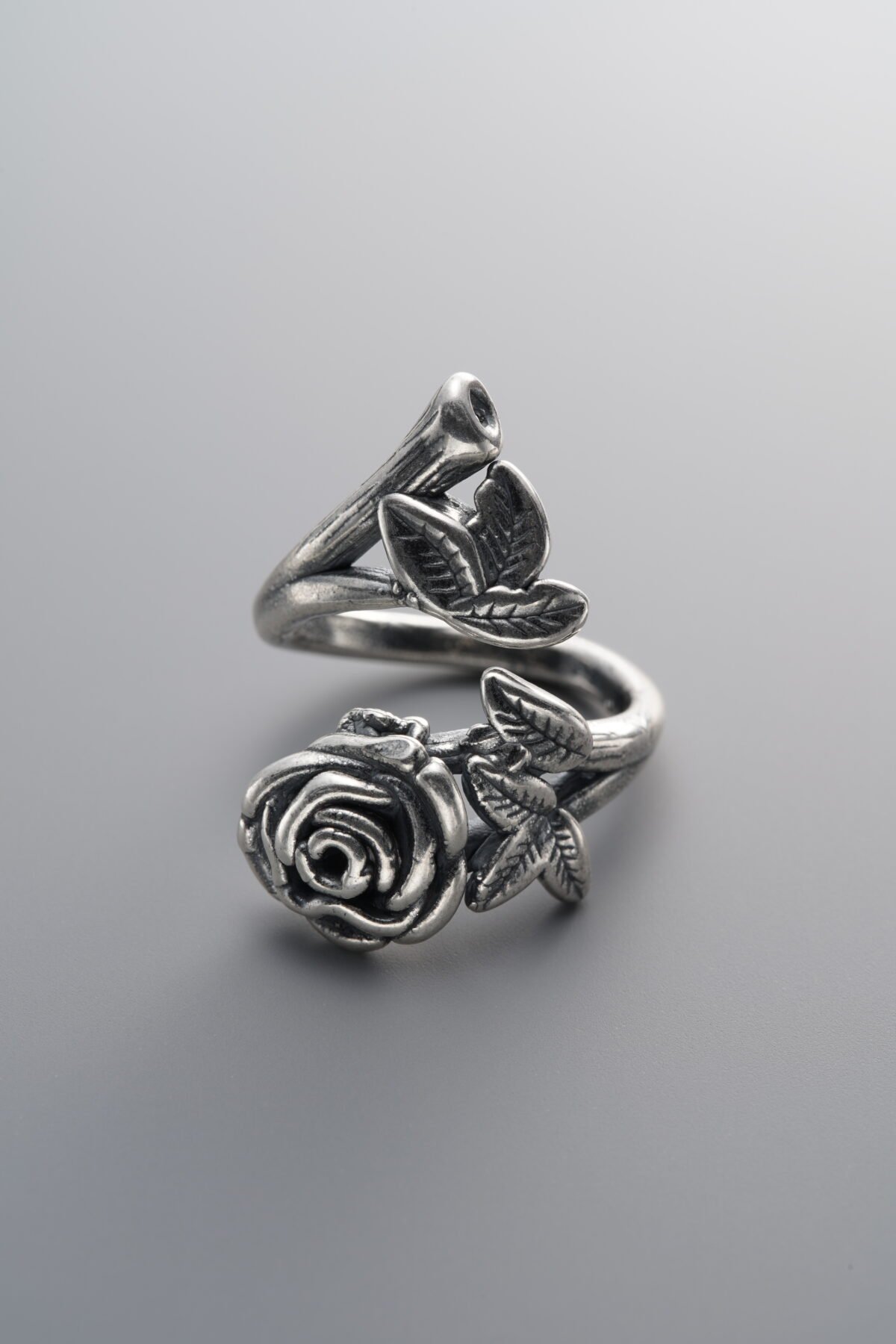 999 Fine Silver-Antiqued-Dimensional Rose Wrapped Ring-26mm - Image 1