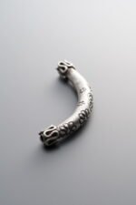 Patterned Curved Tube