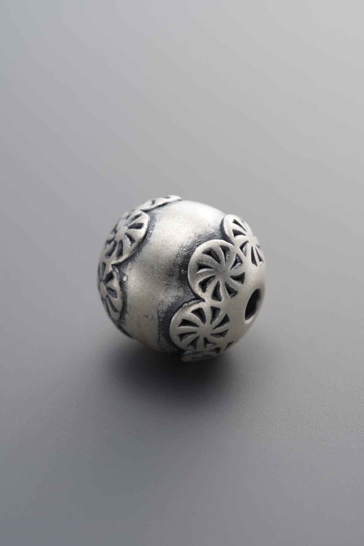 999 Fine Silver-Antiqued-Patterned Lantern Spacer Bead-11mm - Image 4