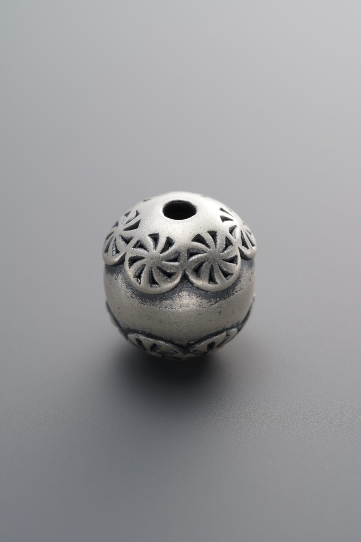 999 Fine Silver-Antiqued-Patterned Lantern Spacer Bead-11mm - Image 3