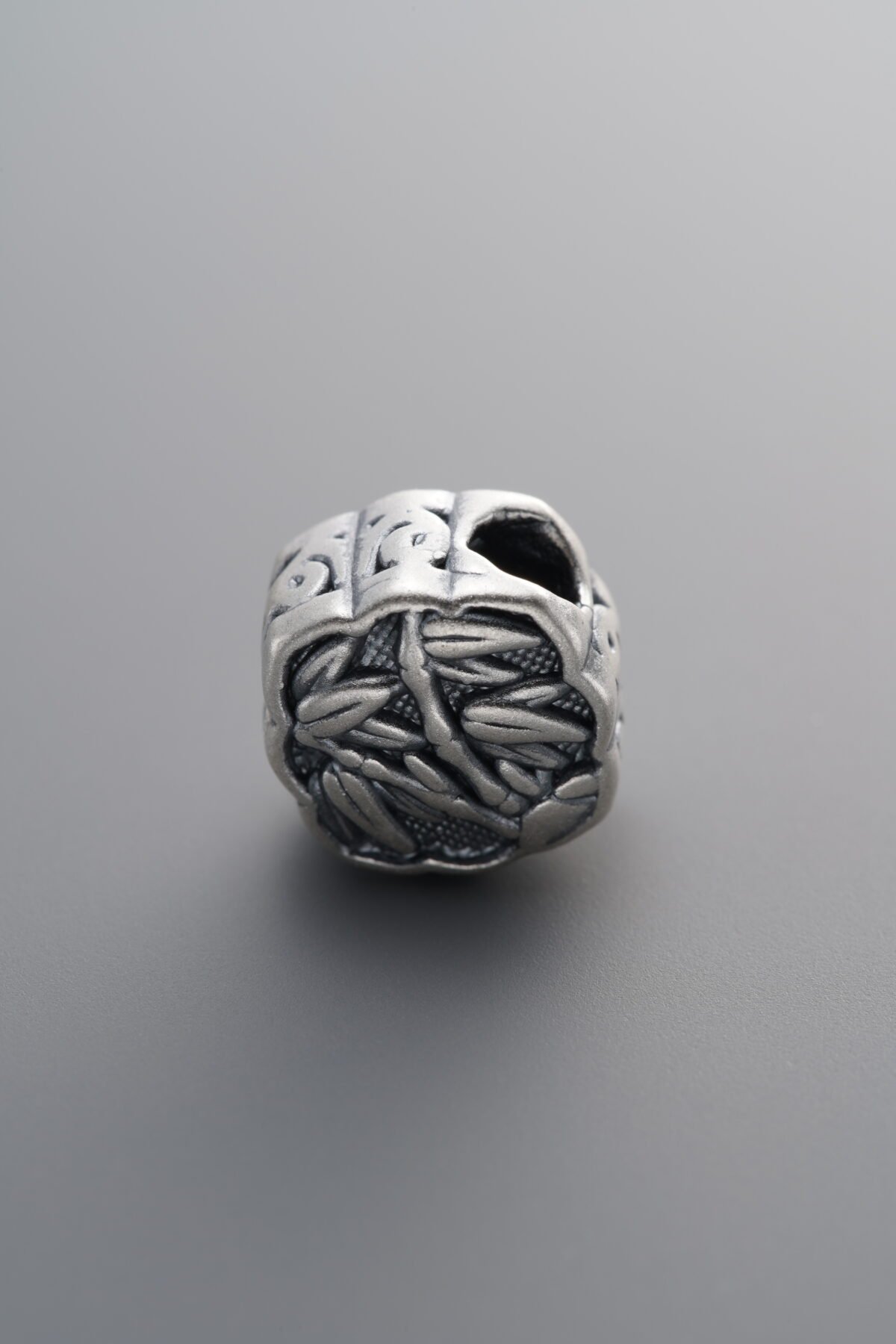 999 Fine Silver-Antiqued-Bamboo Pattern Box Spacer Bead-11mm - Image 4