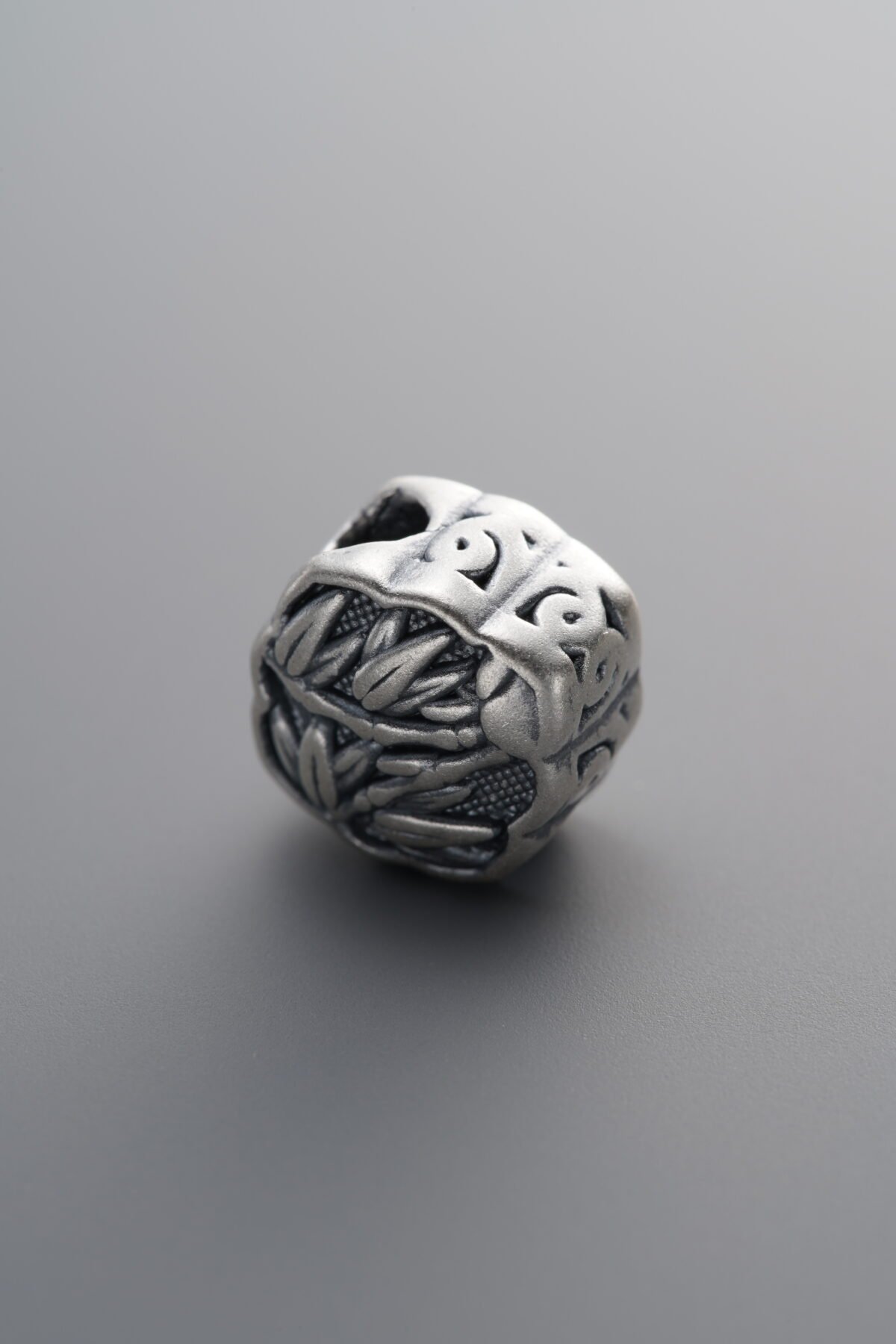 999 Fine Silver-Antiqued-Bamboo Pattern Box Spacer Bead-11mm - Image 2