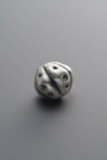 999 Silver-Vintage-Hammered-Texture Pumpkin Bead-9mm - Image 3