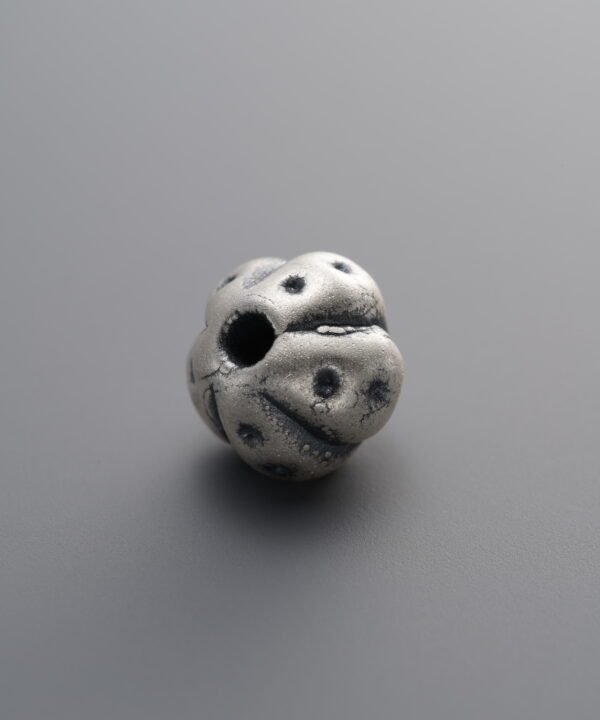 Hammered-Texture Pumpkin Bead