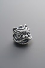 999 Silver-Vintage-Awakened Lion Spacer Beads-11mm - Image 2