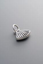 999 Fine Silver-Antiqued-Seashell Pattern Pendant-12mm - Image 3