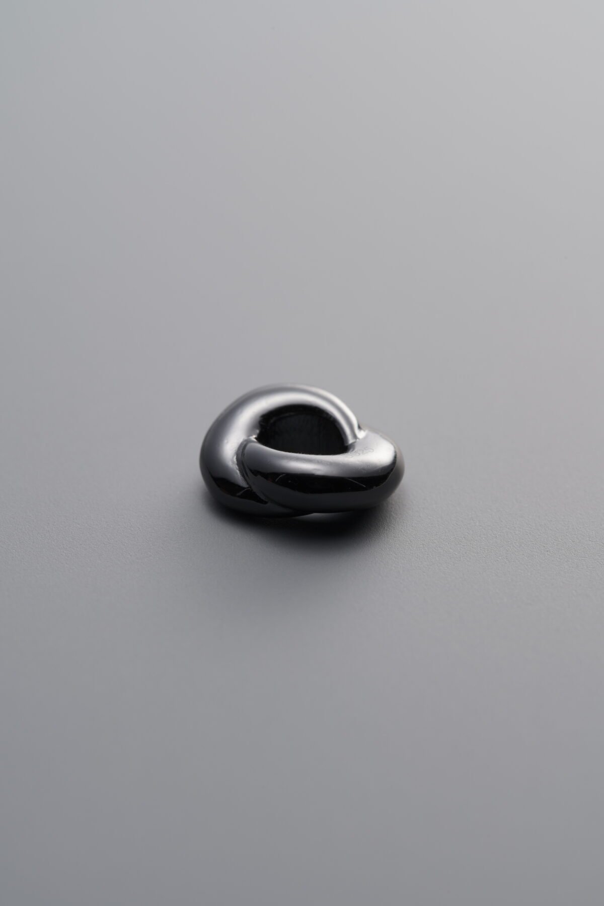 Button Pattern Ring Spacer Bead
