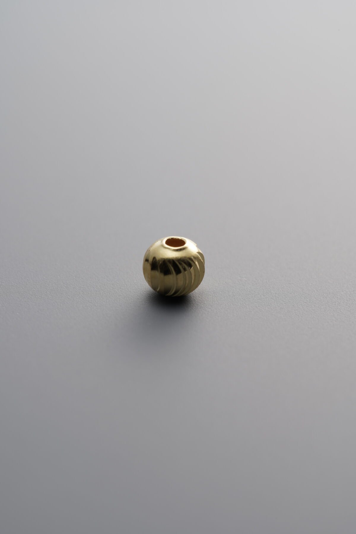 925 Sterling Silver-Gold Plated-Curved Knife Round Spacer Bead-4mm - Image 4