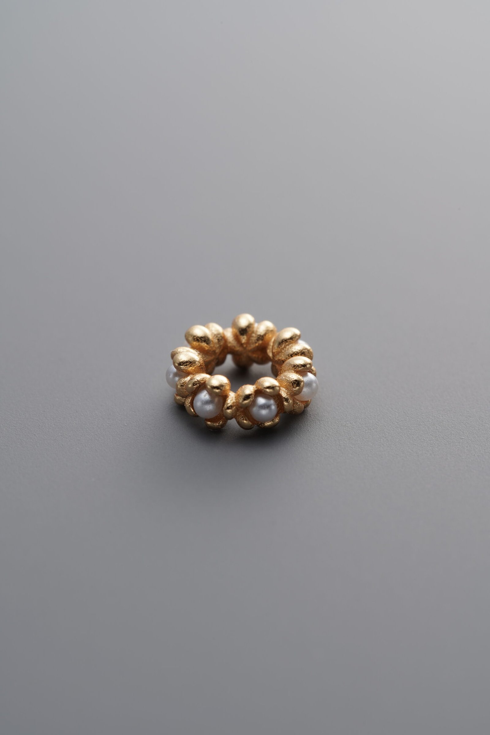 F3-39 (1) 925 Sterling Silver-Gold Plated-Pearl Floral Wreath Bead-7mm - Image 1