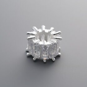 Zircon Tapered Pendant