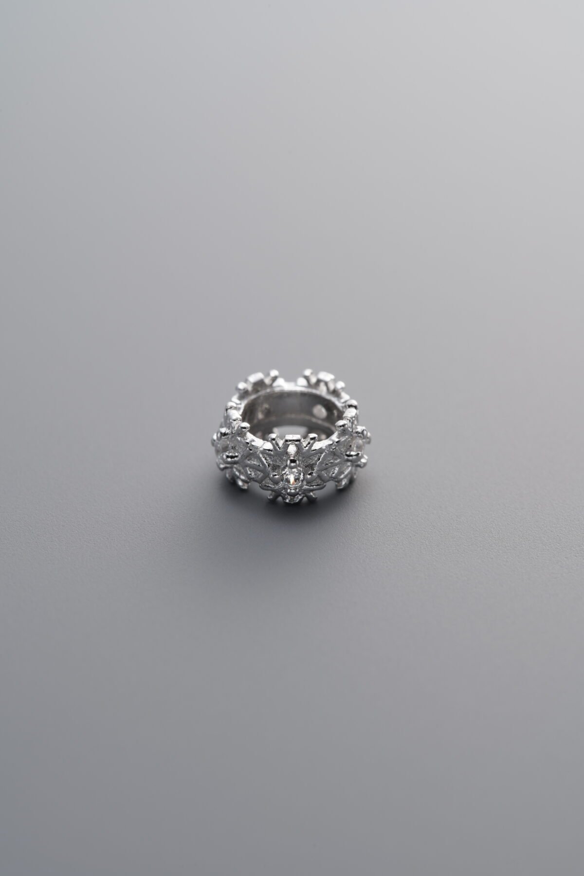 925 Sterling Silver-Bright-Zircon Snowflake Pattern Ring Bead-7mm - Image 4