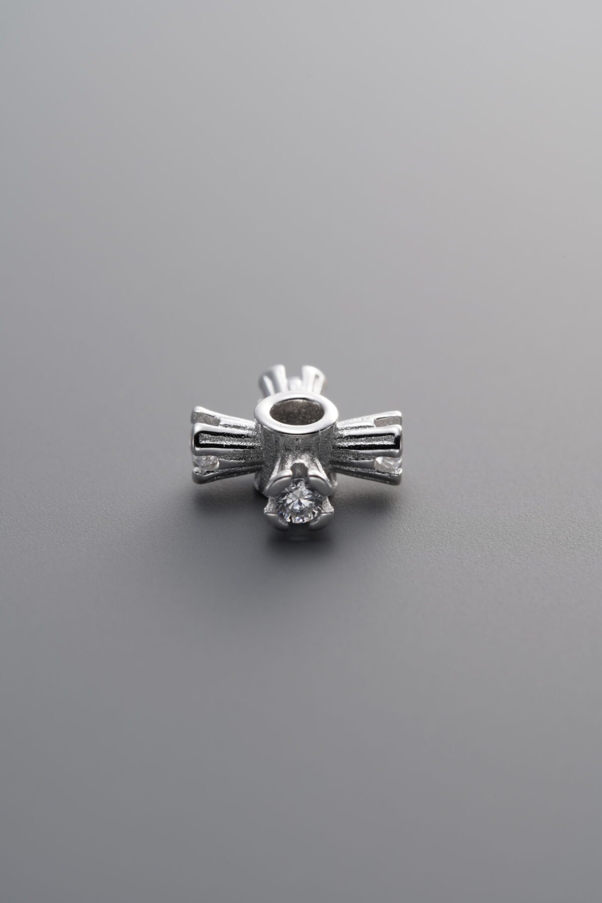 Zircon Cross Flower Circle Bead