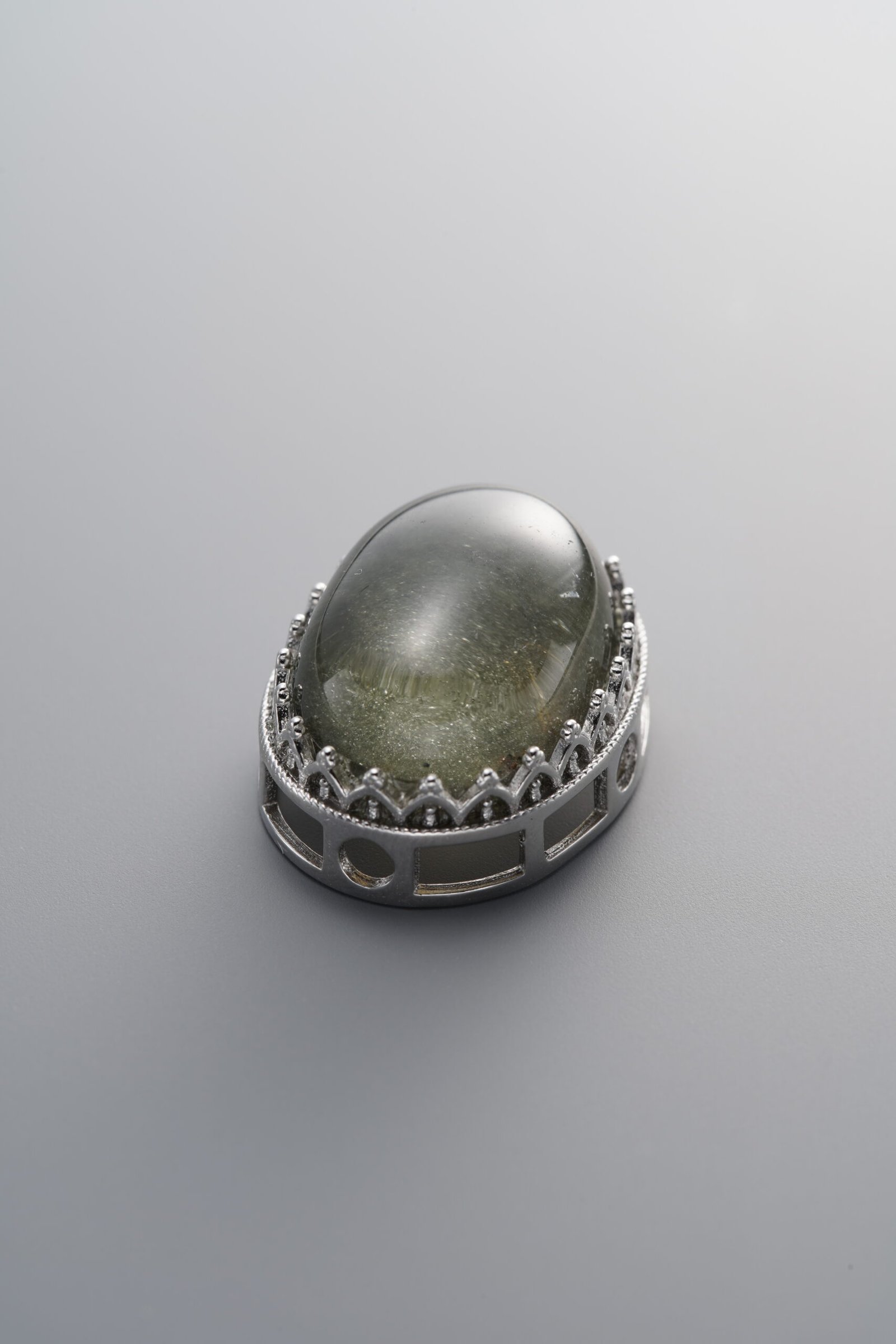 F4-23 (3) 925 Sterling Silver-Bright-Green Phantom Quartz Box Bead-21mm - Image 1